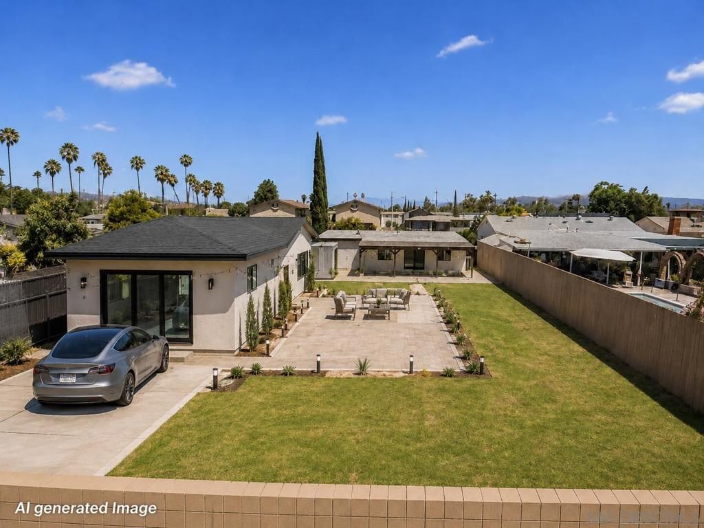 317 W Chase Ave W, El Cajon, CA 92020 — photo 2