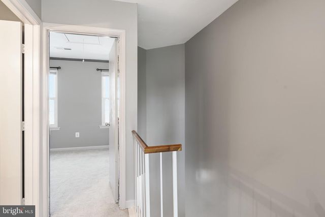 5680 WHITE DOVE LN, Clifton, VA 20124