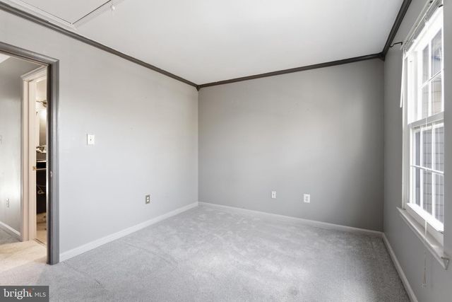 5680 WHITE DOVE LN, Clifton, VA 20124