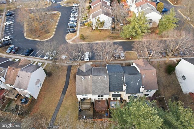 5680 WHITE DOVE LN, Clifton, VA 20124