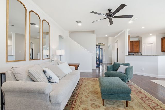 5801 Valley Haven Way, Fort Worth, TX 76244