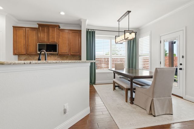 5801 Valley Haven Way, Fort Worth, TX 76244