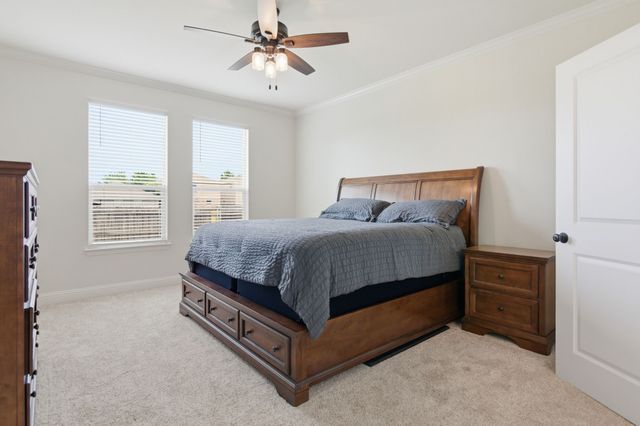 5801 Valley Haven Way, Fort Worth, TX 76244