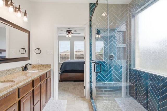 5801 Valley Haven Way, Fort Worth, TX 76244