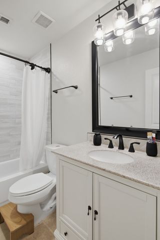 5801 Valley Haven Way, Fort Worth, TX 76244