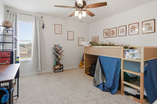 5801 Valley Haven Way, Fort Worth, TX 76244