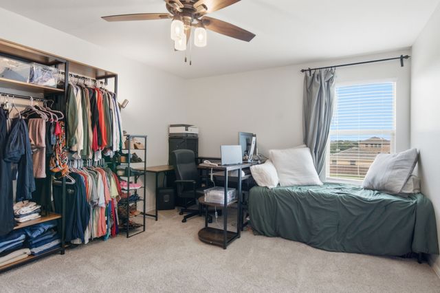 5801 Valley Haven Way, Fort Worth, TX 76244