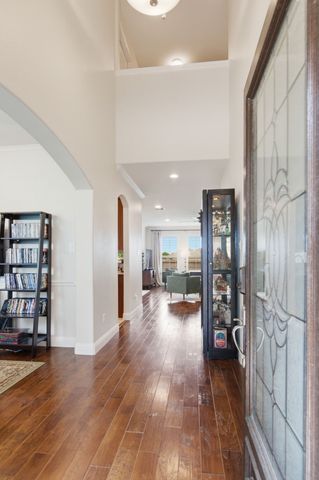 5801 Valley Haven Way, Fort Worth, TX 76244