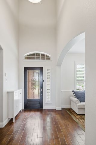 5801 Valley Haven Way, Fort Worth, TX 76244