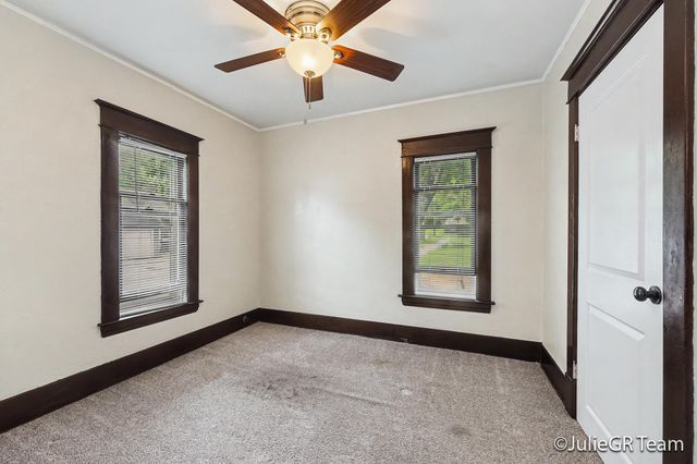 539 Garfield Avenue NW, Grand Rapids, MI 49504