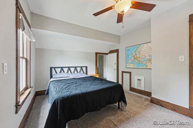 539 Garfield Avenue NW, Grand Rapids, MI 49504