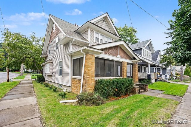 539 Garfield Avenue NW, Grand Rapids, MI 49504
