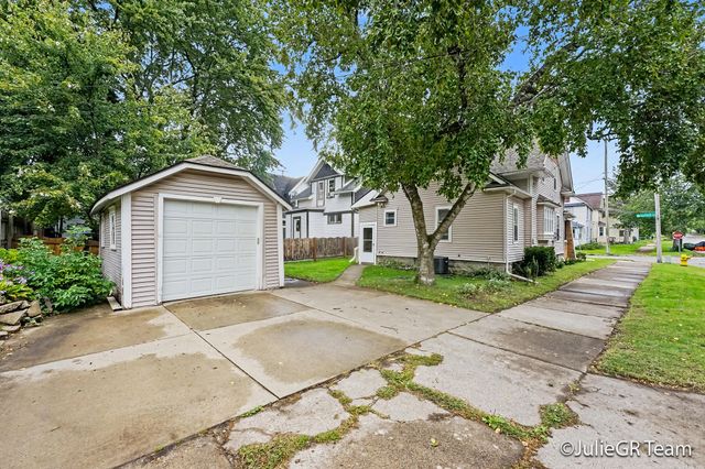 539 Garfield Avenue NW, Grand Rapids, MI 49504