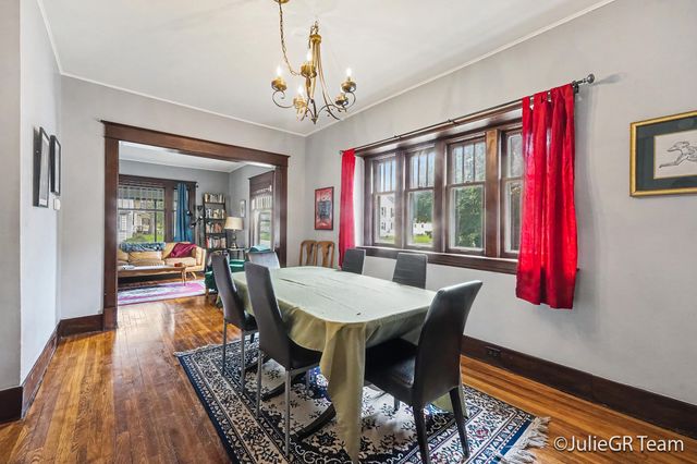 539 Garfield Avenue NW, Grand Rapids, MI 49504