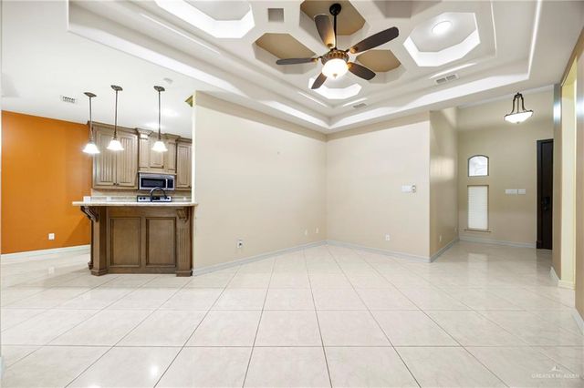 3705 Thunderbird Avenue, Mcallen, TX 78504