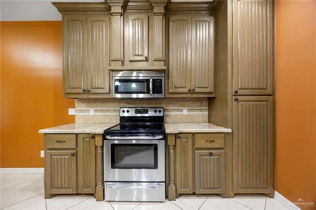 3705 Thunderbird Avenue, Mcallen, TX 78504