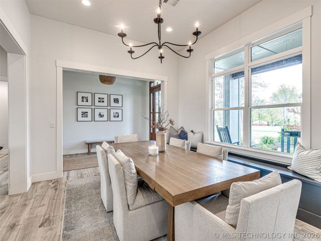 138 Eagles Nest Drive, Eufaula, OK 74432