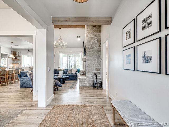 138 Eagles Nest Drive, Eufaula, OK 74432