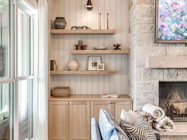 138 Eagles Nest Drive, Eufaula, OK 74432