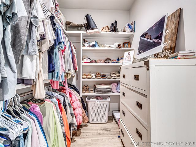 138 Eagles Nest Drive, Eufaula, OK 74432