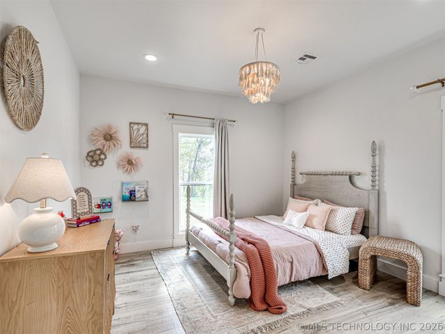 138 Eagles Nest Drive, Eufaula, OK 74432