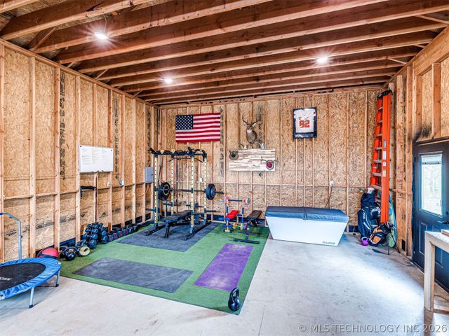 138 Eagles Nest Drive, Eufaula, OK 74432