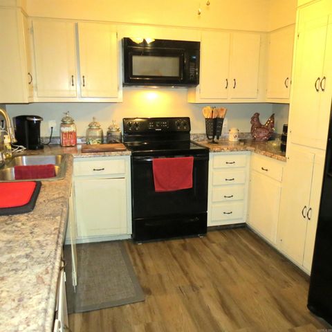 8930 Dyson Road, Pine Bluff, AR 71603