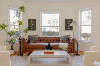 66 Walden St 1, Cambridge, MA 02140