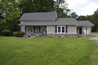 4246 Old Hwy 48, Southside, TN 37171