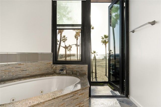 3009 Ocean Front Walk, Venice (los Angeles), CA 90291