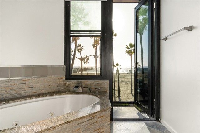 3009 Ocean Front Walk, Venice (los Angeles), CA 90291