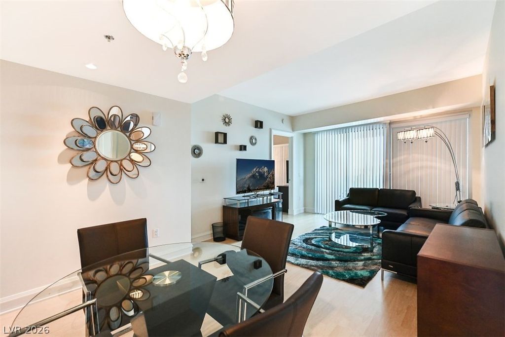 2700 Las Vegas Boulevard 2107, Las Vegas, NV 89109