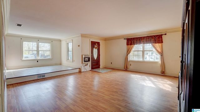 526 COUNTY ROAD 125, Heflin, AL 36264