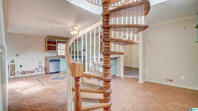 526 COUNTY ROAD 125, Heflin, AL 36264