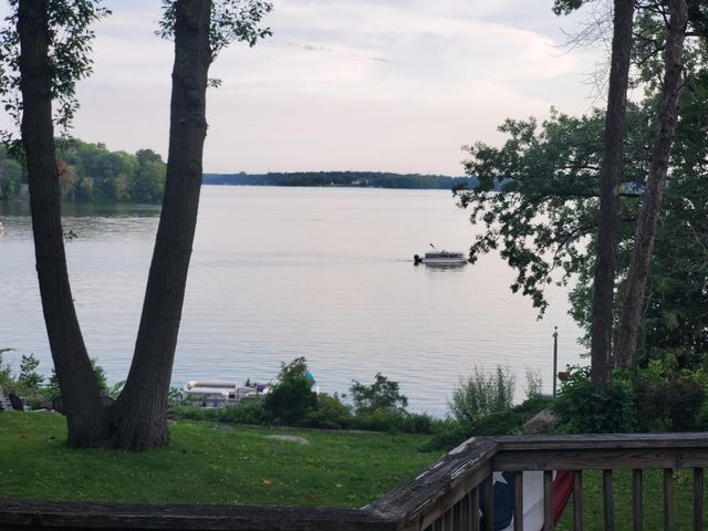 24150 E Cedar Lake Drive, New Prague, MN 56071