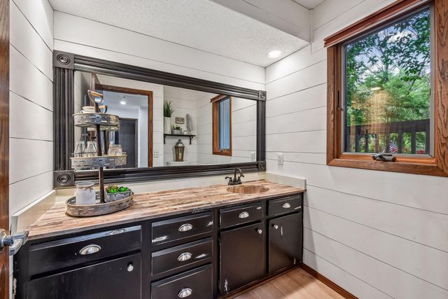 24150 E Cedar Lake Drive, New Prague, MN 56071