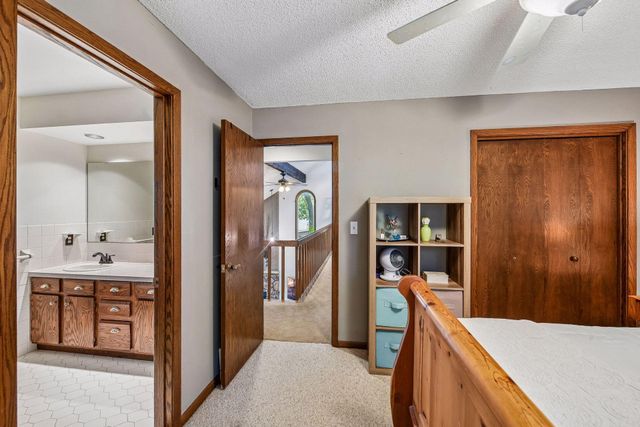24150 E Cedar Lake Drive, New Prague, MN 56071