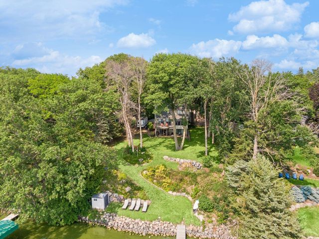 24150 E Cedar Lake Drive, New Prague, MN 56071