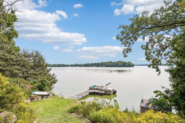 24150 E Cedar Lake Drive, New Prague, MN 56071