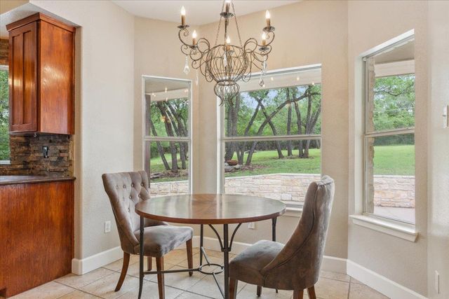 2105 Red Rock DR, Belton, TX 76513