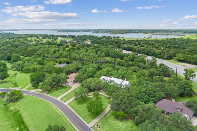 2105 Red Rock DR, Belton, TX 76513
