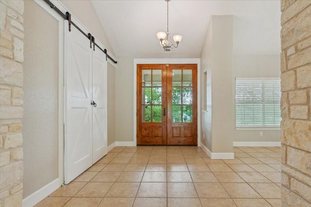 2105 Red Rock DR, Belton, TX 76513