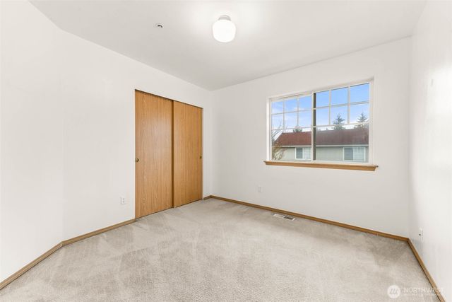 1441 Rooklidge St, Dupont, WA 98327