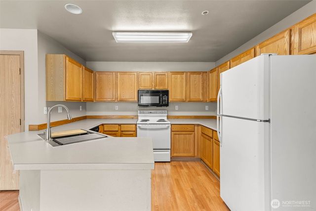 1441 Rooklidge St, Dupont, WA 98327