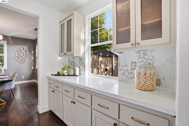 2785 Decker Ln, Livermore, CA 94550
