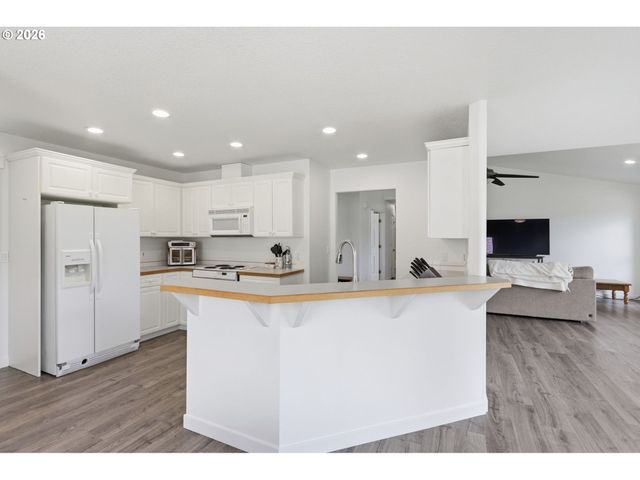 5535 Nw JACKSON St, Camas, WA 98607