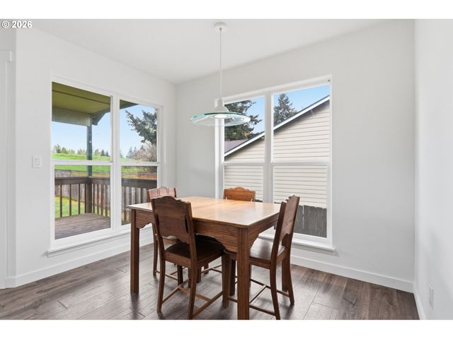 5535 Nw JACKSON St, Camas, WA 98607