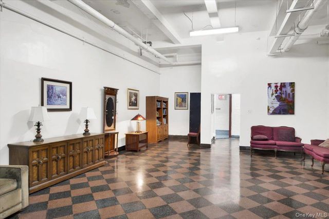 4784 Boston Post Road B45, Pelham, NY 10803