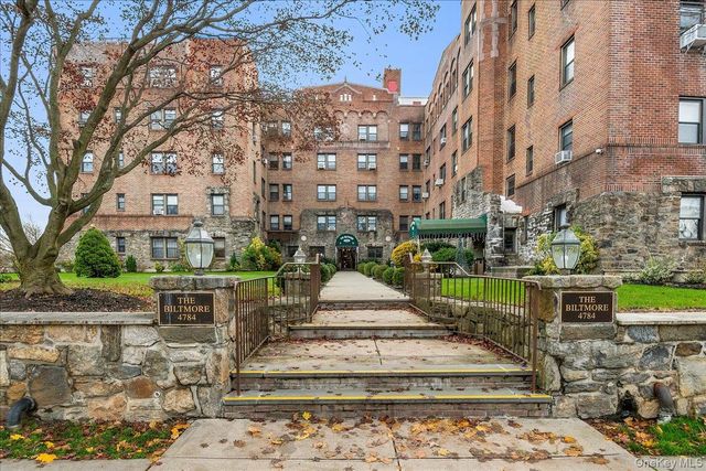 4784 Boston Post Road B45, Pelham, NY 10803