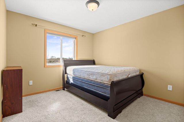 6826 24th Street N, Saint Cloud, MN 56303